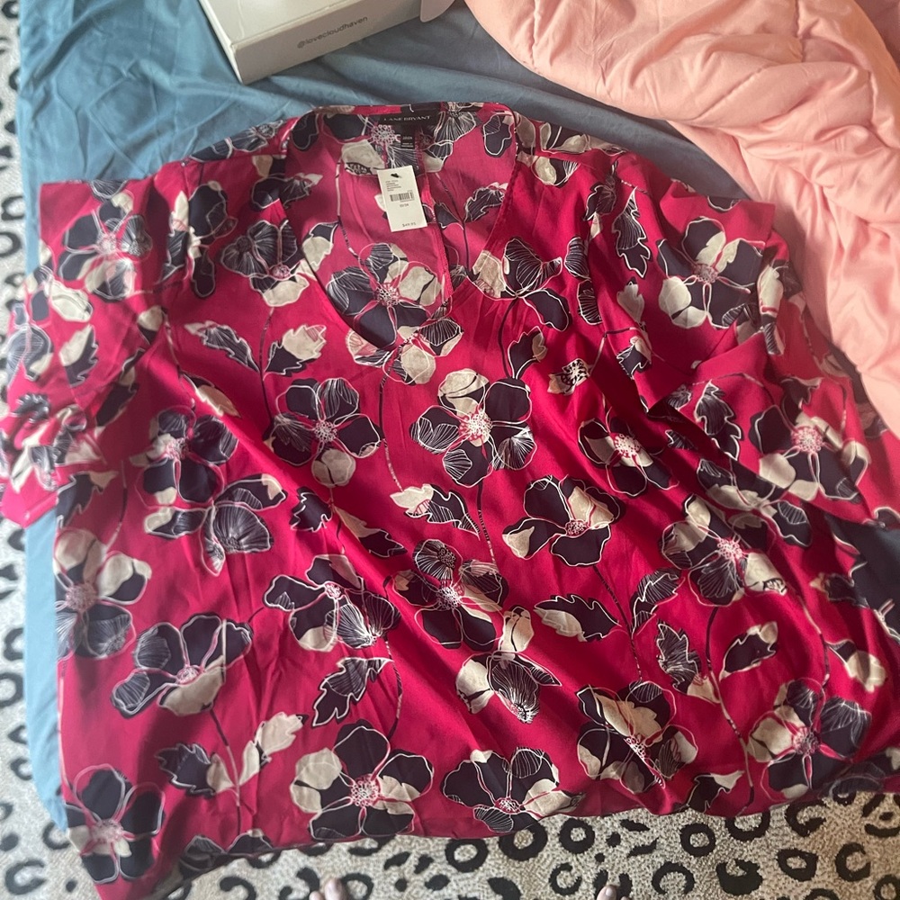 Lane Bryant Floral Blouse BNWT Ruffle Sleeves Size 22-24